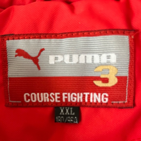 LIMITED EDITION: Youth XXL or Women’s Small Puma Puffer Jacket. - Picture 3 of 5